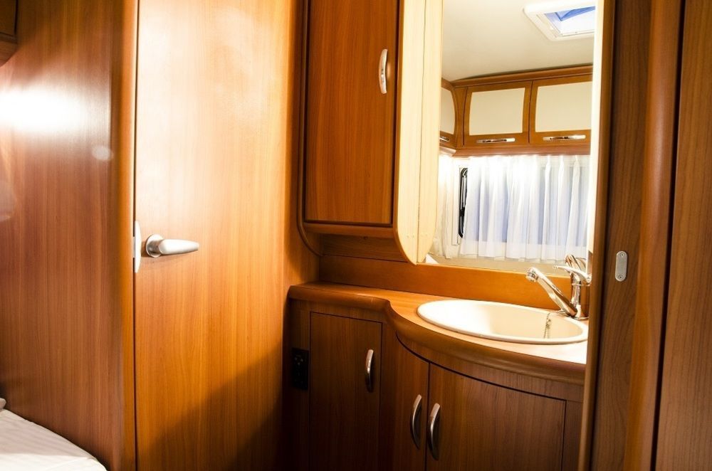 Go Outdoors Caravan Park Нувара Елия Екстериор снимка